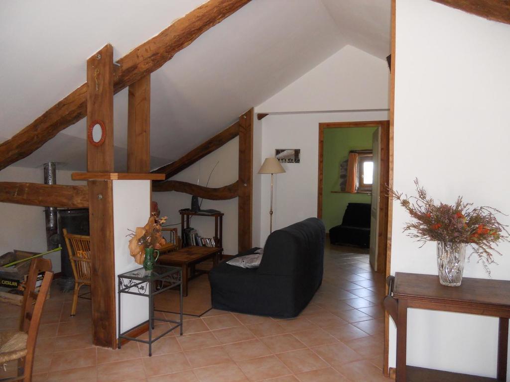 Gite Des Monts Saint-Izaire Номер фото